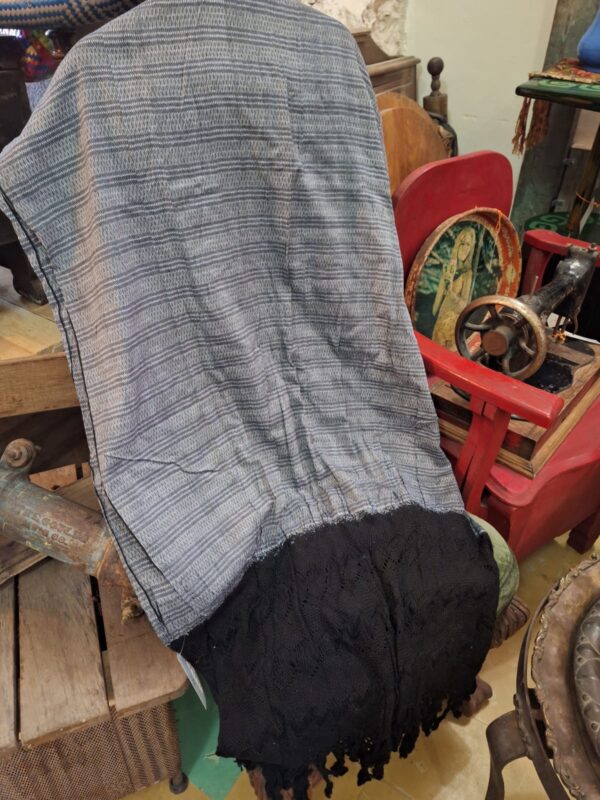 REBOZO DE BOLITAS 100% ALGODÓN