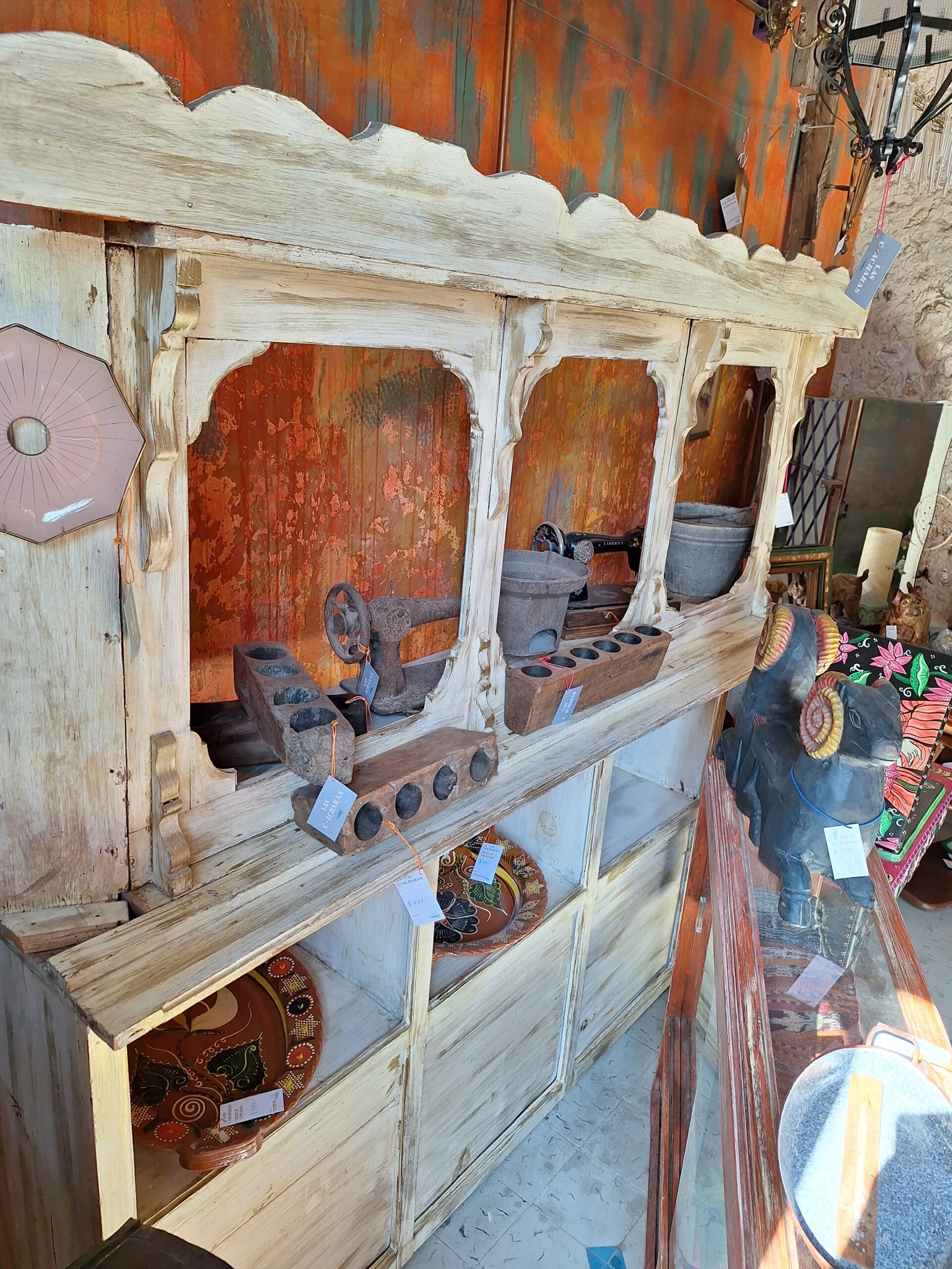 MOSTRADOR DE TIENDA