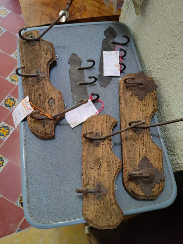 PERCHERO 3 GANCHOS