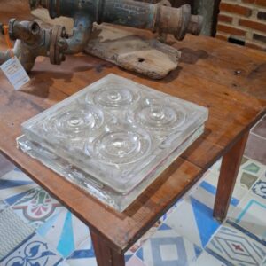TRAGALUZ DE VIDRIO