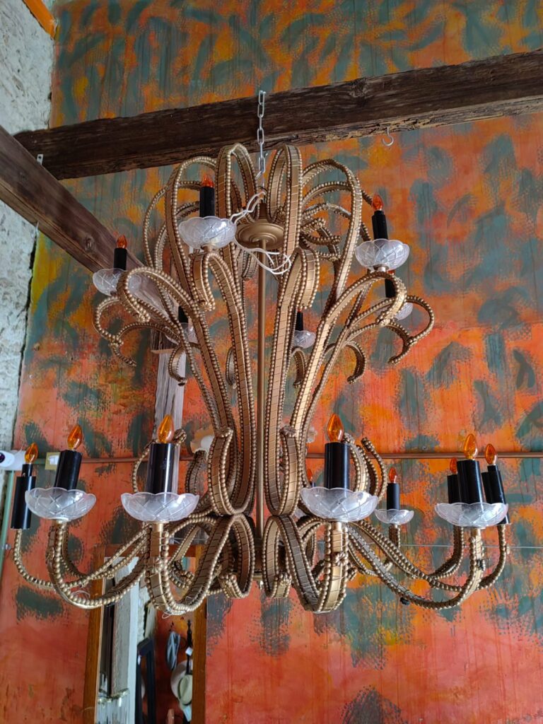 LAMPARA CHANDELIER, ESTILO BARROCO
