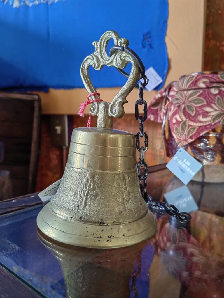 CAMPANA DE BRONCE